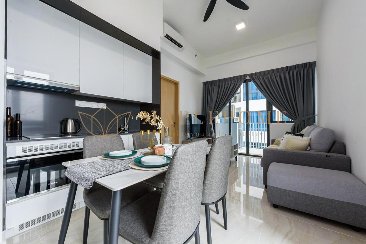 The Colony And The Luxe Premier Suites Куала-Лумпур Экстерьер фото